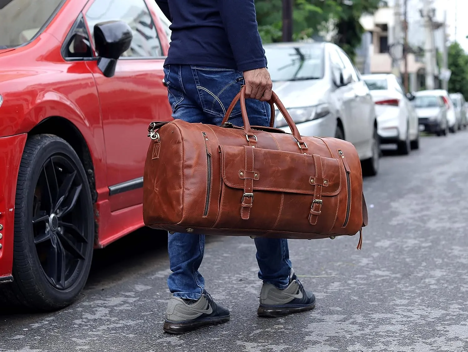 Classic Elegance in Every Journey: Large Leather Travel Duffel Bag Collection (Light Brown) – Leather Weekender BagAvailable in 20", 24", and 28" Sizes - Vintage Brown Leather Duffel Bag -