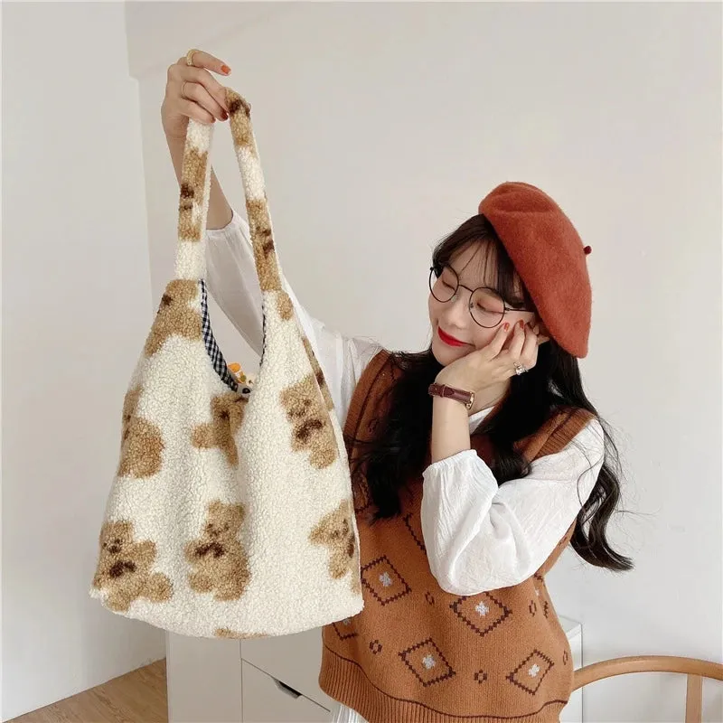 Fluffy Bear Soft Shoulder Bag made of Lamb-Like Fabric