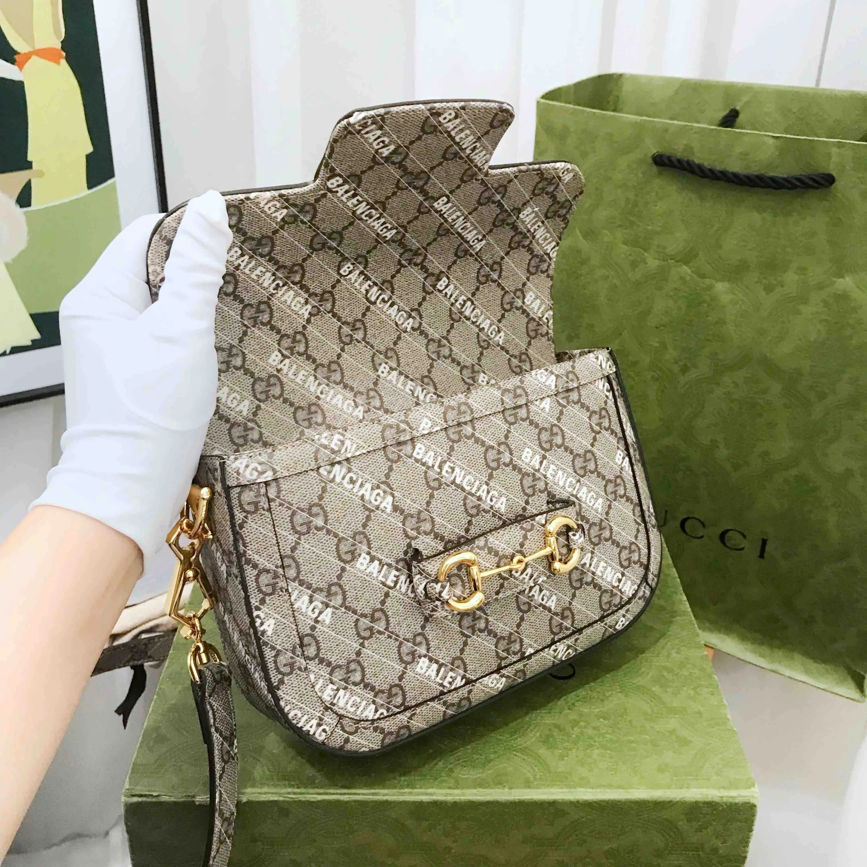 Gucci 1955 Beige Mini Saddle Bag