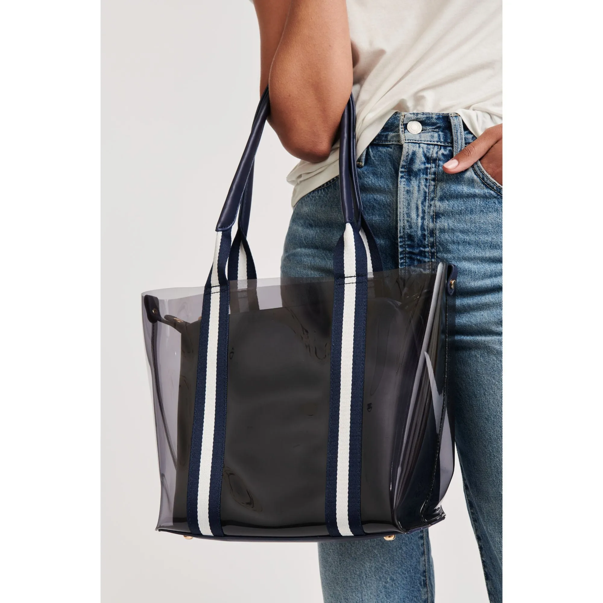 Jacelyne Tote