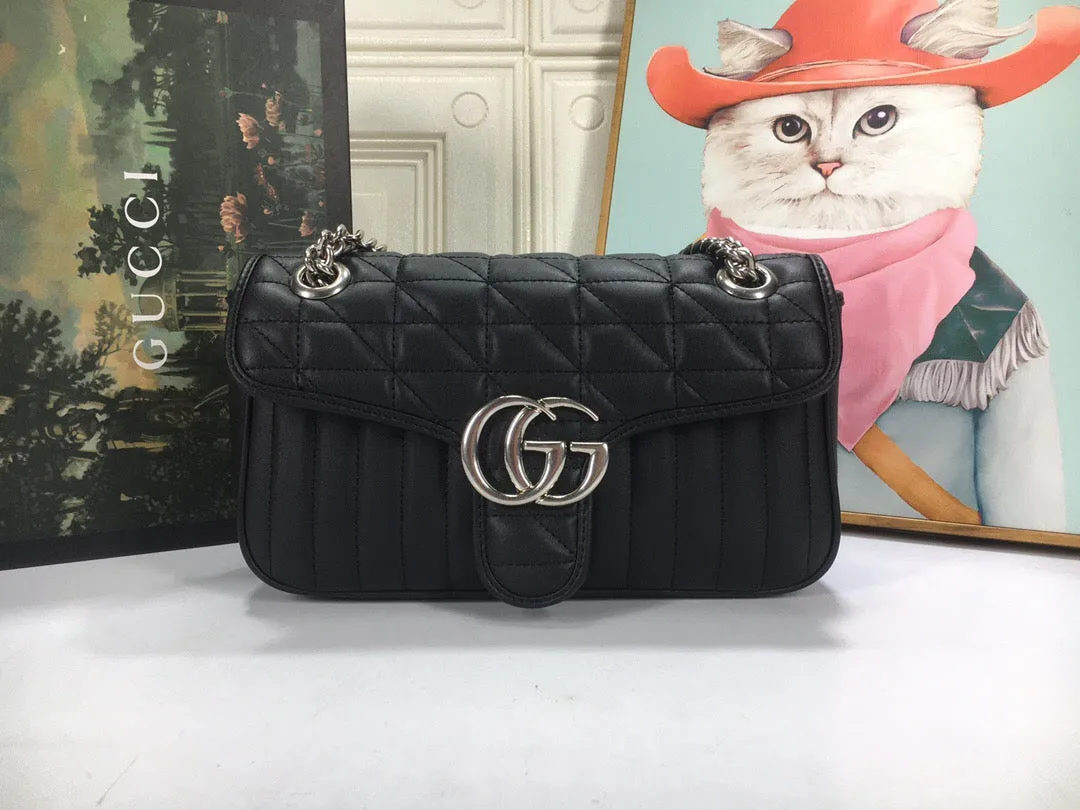 Luxury Purses - GUC - 6399