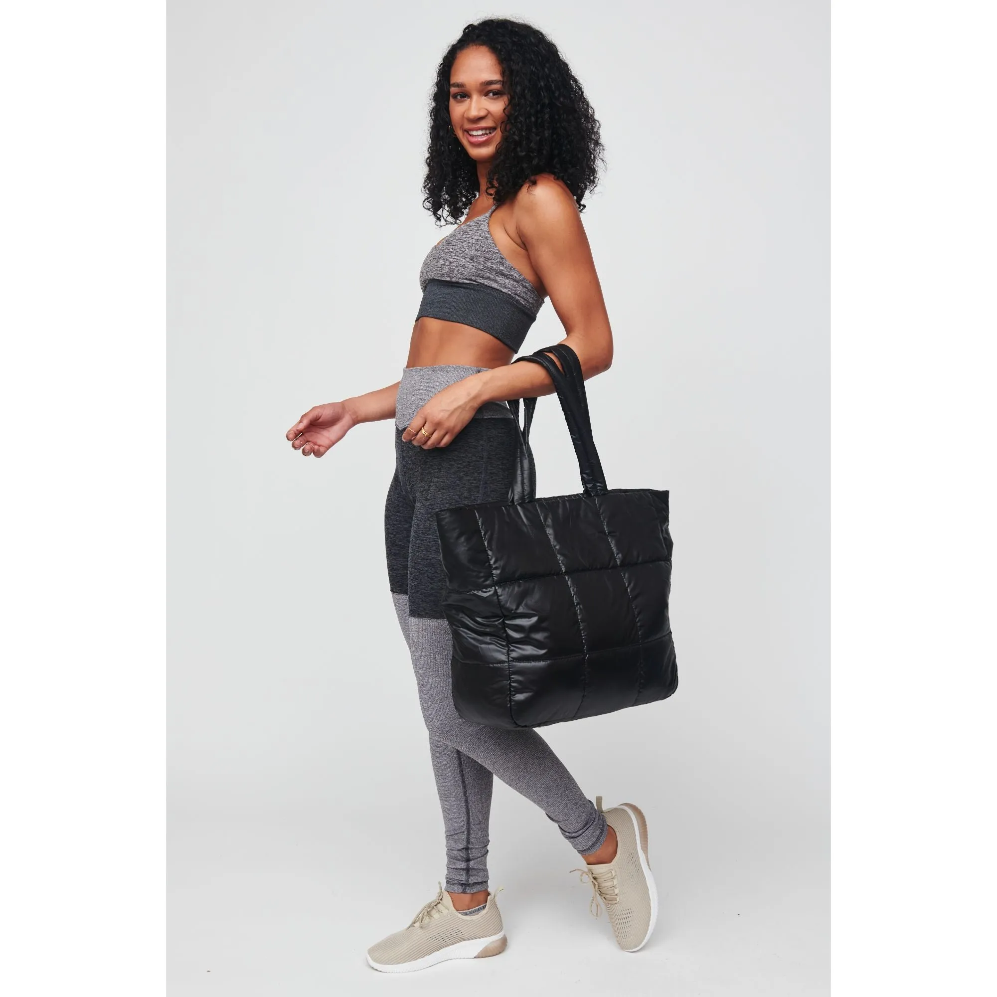 Neeva Tote